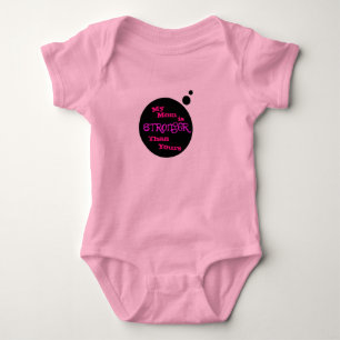 Meine Mama ist stärkeres Baby-Shirt Baby Strampler