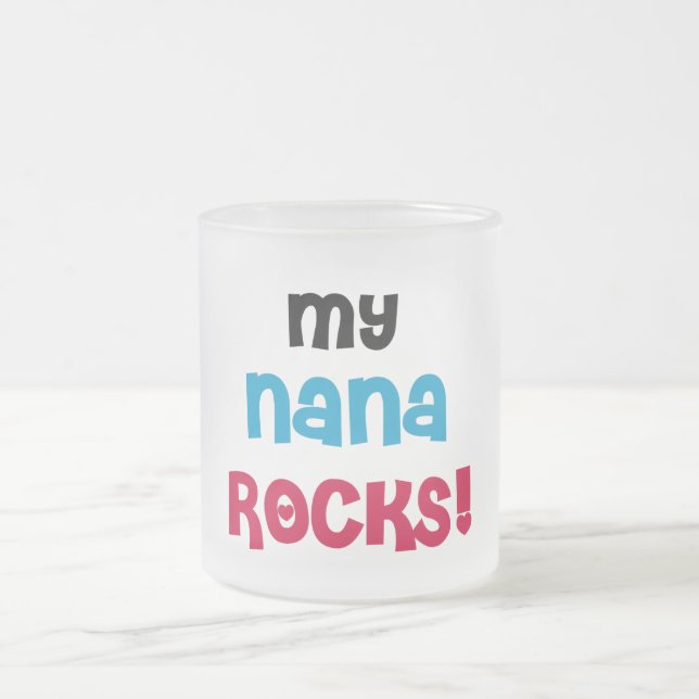 Meine Nana Rocks T - Shirt und Geschenke Mattglastasse (Mittel)