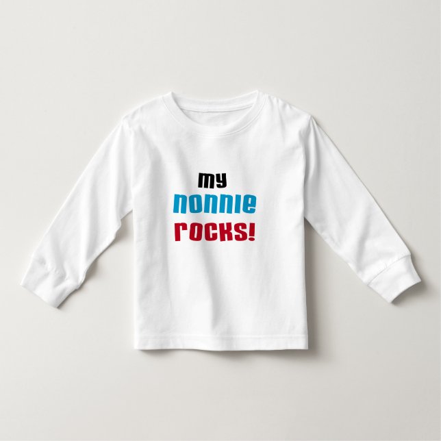Meine Nonnie Rocks T - Shirt und Geschenke (Vorderseite)