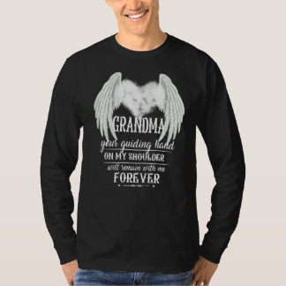 Meine Oma, deine Schulzeigerin an meiner Schulter T-Shirt