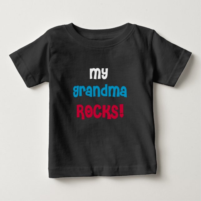 Meine Oma Rocks Baby T-shirt (Vorderseite)