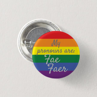 Meine Pronomen sind: Fae Faer - Regenbogenflagge Button