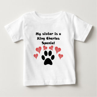 Meine Schwester ist ein König Charles Spaniel Baby T-shirt