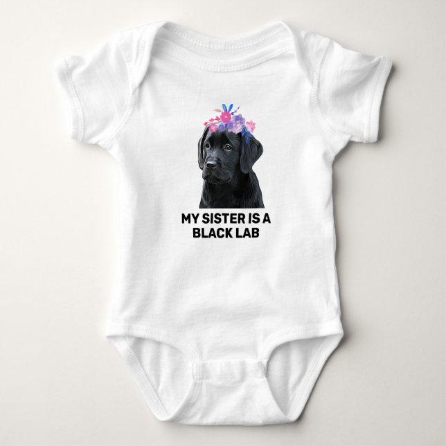 Meine Schwester ist ein schwarzer Baby-Bodysuit Baby Strampler (Vorderseite)
