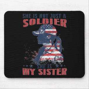 Meine Schwester ist ein Soldat Militär 4. Juli Pat Mousepad
