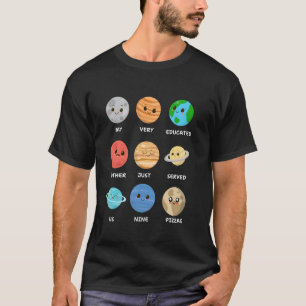 Meine sehr gebildete Mutter hat uns gerade neun Pi T-Shirt