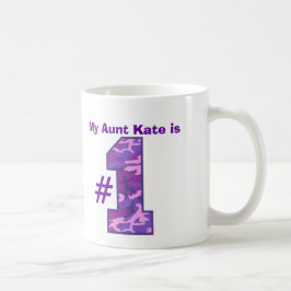 Meine TANTE ist Name-lila Camouflage v1 der Tasse