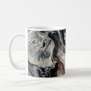 Meisterwerk des Designs. Wirbel aus Marmor und Kaffeetasse