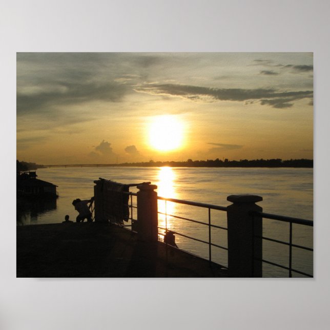 Mekong River Sunset ... Nong Khai, Isaan, Thailand Poster (Vorne)