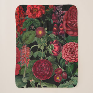 Melancholische Blumen in Schwarz und Burgunderrot Sherpadecke
