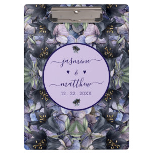 Melancholische schwarze Blumen Hochzeitspaarnamen Klemmbrett
