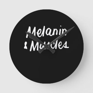 Melanin und Muskeln Schwarz ist ein wunderschönes  Runde Wanduhr