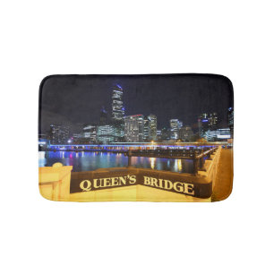 Melbourne Australia CBD Lights over Queen's Bridge Badematte