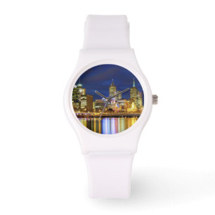 Melbourne, Australien. Der Blick auf die 2 Armbanduhr
