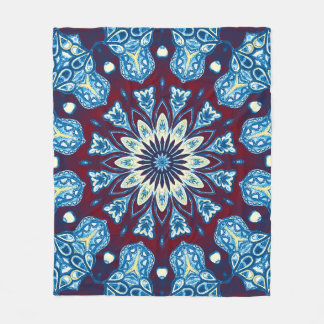 Meldende Aquarellfarbe farbige symmetrische Muster Fleecedecke