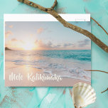 Mele Kalikimaka Beautiful Beach Weihnachten<br><div class="desc">Diese hübschen Weihnachtskarten am Meer bieten eine wunderschöne Küstenlandschaft bei Sonnenaufgang mit hübscher Typografie,  die Mele Kalikimaka heißt. Eine niedlich hawaiianische Art,  frohe Weihnachten im Stil zu sagen. Bring mich in diesem Urlaub an den Strand.</div>