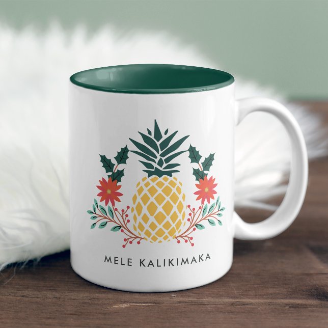 Mele Kalikimaka | Hawaiianische Ananas Zweifarbige Tasse (Von Creator hochgeladen)
