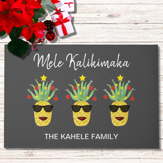 Mele Kalikimaka Individuelle Name Ananas Fußmatte (Von Creator hochgeladen)