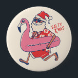 Mele Kalikimaka Santa Flamingo Christmas Getaways Button<br><div class="desc">Hast du vor, zu Weihnachten nach Hawaii zu reisen? Vergessen Sie nicht, den Einheimischen ein frohes Weihnachtsfest mit diesem lustigen und einzigartigen tropischen Abschlag für die Weihnachtszeit zu wünschen. Mit der Phrase Mele Kalikimaka, was frohe Weihnachten bedeutet. Das perfekte Geschenk für jeden, der zu Weihnachten in Hawaii Urlaub macht oder...</div>