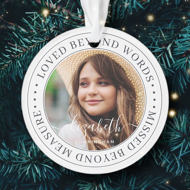 Memorial Loved Beyond Words Elegantes Chic Foto Ornament (Von Creator hochgeladen)