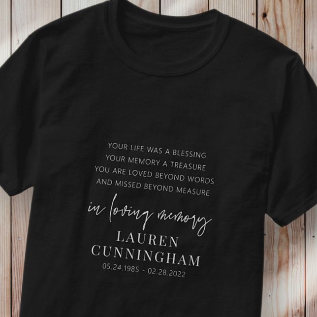 Memorial Modern Elegant Einfaches Design T-Shirt (Von Creator hochgeladen)