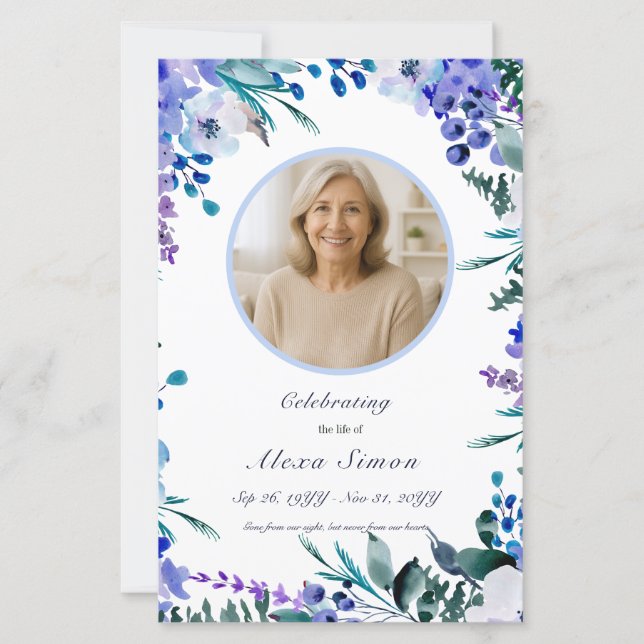 Memorial Soft Blue Floral Beerdigung Programm (Vorderseite)