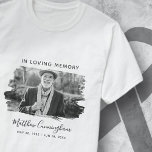 Memorial zum Thema Erinnerung für benutzerdefinier T-Shirt<br><div class="desc">Dieses einfache und klassische Design besteht aus Serifentypografie und fügt ein benutzerdefiniertes Foto hinzu.</div>