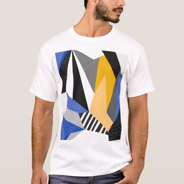 Memphis Style: Creative Geometric Collage. T-Shirt (Vorderseite)