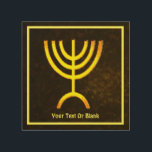 Menorah Flame Holzdruck<br><div class="desc">Eine braune und goldene digitale Darstellung der jüdischen siebenverzweigten Menorah (Hebräisch: מְ נ וֹ רָ ). Fügen Sie Ihren eigenen Text hinzu. Die siebenverzweigte Menorah, die im tragbaren Set von Moses in der Wildnis und später im Tempel in Jerusalem verwendet wird, ist seit der Antike ein Symbol des Judentums und...</div>