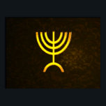 Menorah Flame Poster<br><div class="desc">Eine digitale Darstellung der jüdischen siebenverzweigten Menorah (Hebräisch: מְ נ וֹ רָ ). Die siebenverzweigte Menorah, die im tragbaren Set von Moses in der Wildnis und später im Tempel in Jerusalem verwendet wird, ist seit der Antike ein Symbol des Judentums und das Emblem des modernen Staat Israel. Der Kohanim zündete...</div>