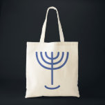 Menorah Icon Tragetasche<br><div class="desc">Menorah ist aus den Briefen gemacht: Menorah: Mem, Nun, Resh, Hey Mem - Chaos Mighty Blood Nun - Weiter Son Resh - Erste Top Beginning Hey - Schauen Sie Reveal Atemzug Exo 25:31 Und du sollst einen Kerzenhalter aus reinem Gold machen: von geschlagenem Werk wird der Kerzenhalter gemacht werden: seine...</div>