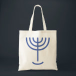 Menorah Icon Tragetasche<br><div class="desc">Menorah ist aus den Briefen gemacht: Menorah: Mem, Nun, Resh, Hey Mem - Chaos Mighty Blood Nun - Weiter Son Resh - Erste Top Beginning Hey - Schauen Sie Reveal Atemzug Exo 25:31 Und du sollst einen Kerzenhalter aus reinem Gold machen: von geschlagenem Werk wird der Kerzenhalter gemacht werden: seine...</div>