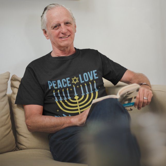 Menorah Star von David Blue Yellow Black Hanukkah T-Shirt (Von Creator hochgeladen)