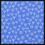 Menorah Star von David Hanukkah Pattern Blue White Stoff<br><div class="desc">Mit diesem gemusterten Stoff machen Sie Ihr eigenes Kunsthandwerk. Sie können ihn anpassen und auch Text hinzufügen. Karo in meinem Shop für viel mehr Farben und Muster! Wenn Sie etwas Angewohntes möchten,  lass mir bitte Bescheid!</div>