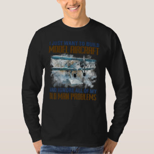 Mens bauen Modellflugzeuge und ignorieren alle mei T-Shirt