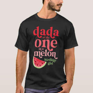 Mens Dada von dem in einem Melon-Geburtstagskind T-Shirt