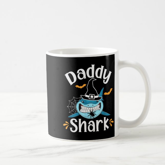 Mens Daddy Shark Funny Halloween Daddy Announcemen Kaffeetasse (Rechts)
