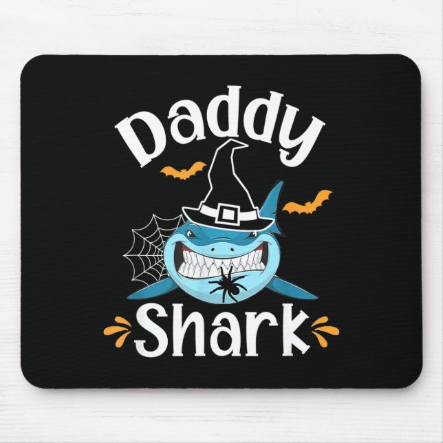 Mens Daddy Shark Funny Halloween Daddy Announcemen Mousepad (Vorne)