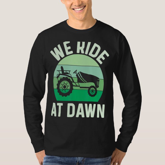 Mens fahren wir bei Morgenmäher Rasenmäher Rasenmä T-Shirt (Vorderseite)