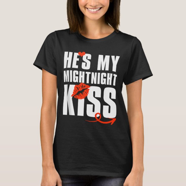 Mens He's My Midnight Kiss Happy New Year Matching T-Shirt (Vorderseite)