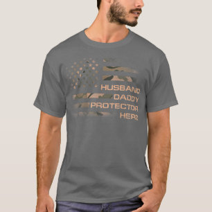 Mens Husband Daddy Protector Hero Vatertag USA  T-Shirt