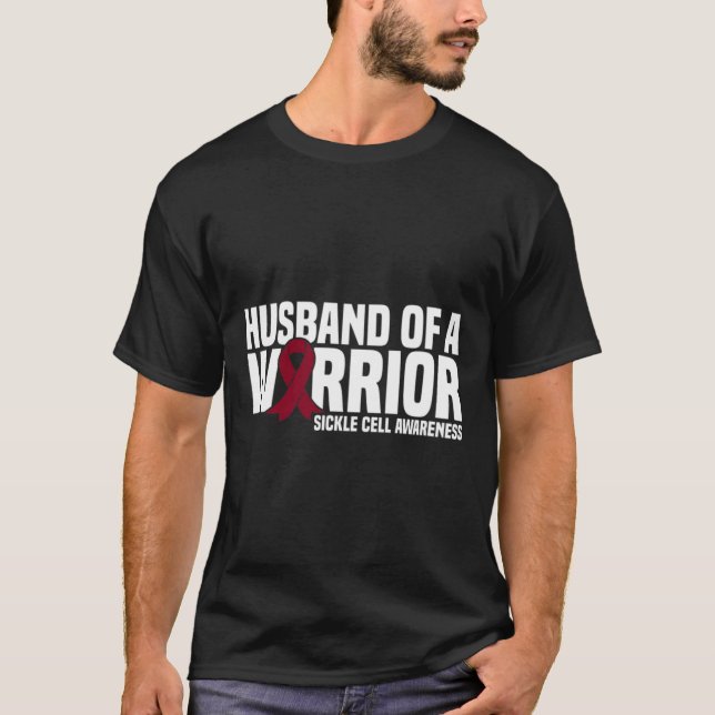 Mens Husband eines Kriegers Burgund-Band-Sickle C T-Shirt (Vorderseite)