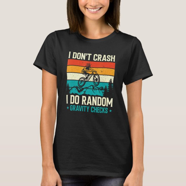 Mens I Dont Crash I Do Random Gravity Karos T-Shirt (Vorderseite)