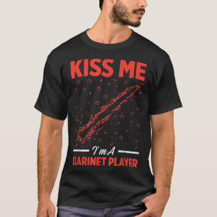 Mens Kiss Me Im Klarinet Player Funny Clarinet P T-Shirt
