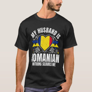 Mens mein Ehemann ist rumänischer Stolperflagge T-Shirt