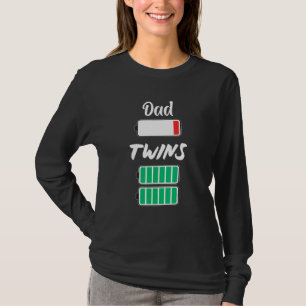 Mens Mens müde Vater Twins mit niedrigem Akku voll T-Shirt