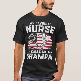 Mens My Lieblings-Krankenschwester nennt mich Gram T-Shirt