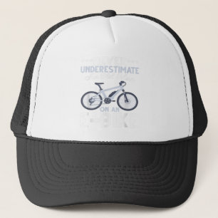 Mens Never Underestimate An Old Man on An Ebike Fu Truckerkappe