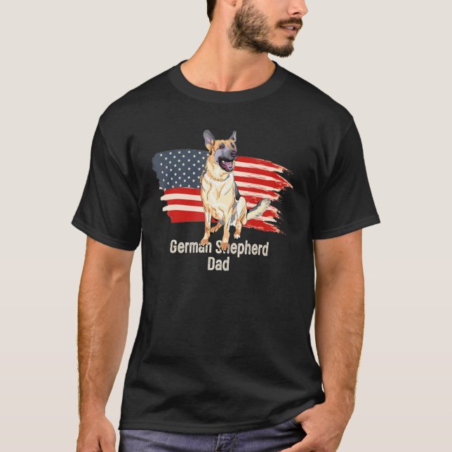 Mens Patriotic German Shepherd Dog American Flag D T-Shirt (Vorderseite)