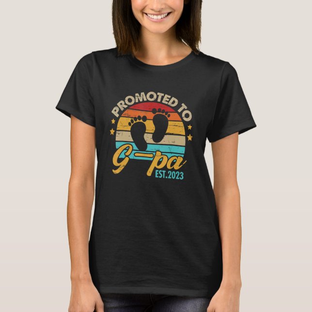 Mens Promoted to G Pa 2023 Father's Day  First Tim T-Shirt (Vorderseite)